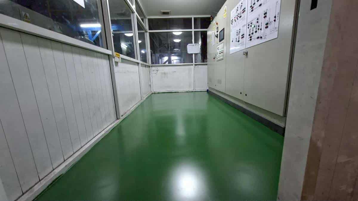 Self Leveling 4 MM.